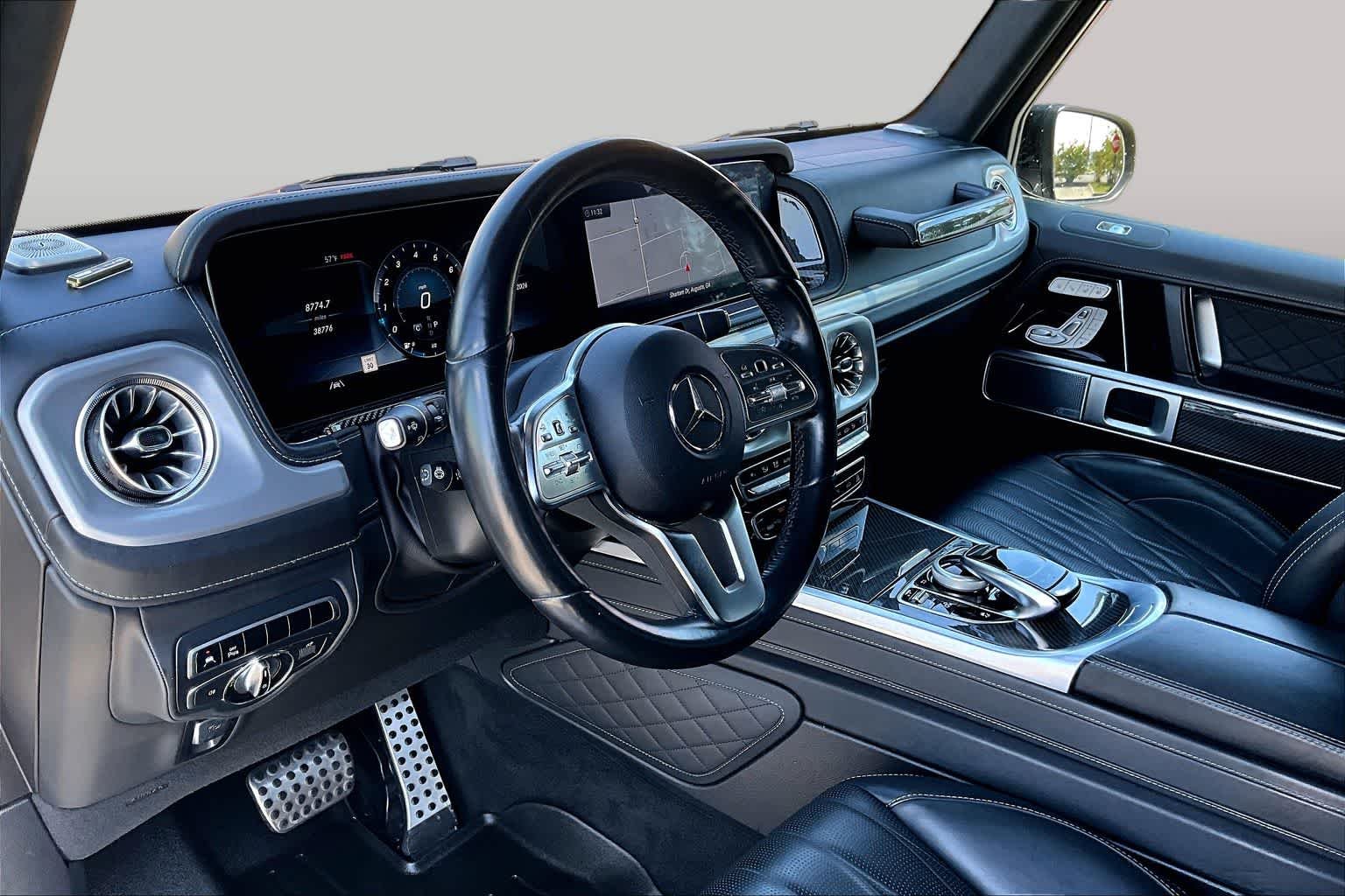Used 2022 Obsidian Black Metallic Mercedes-Benz G 550 image 18