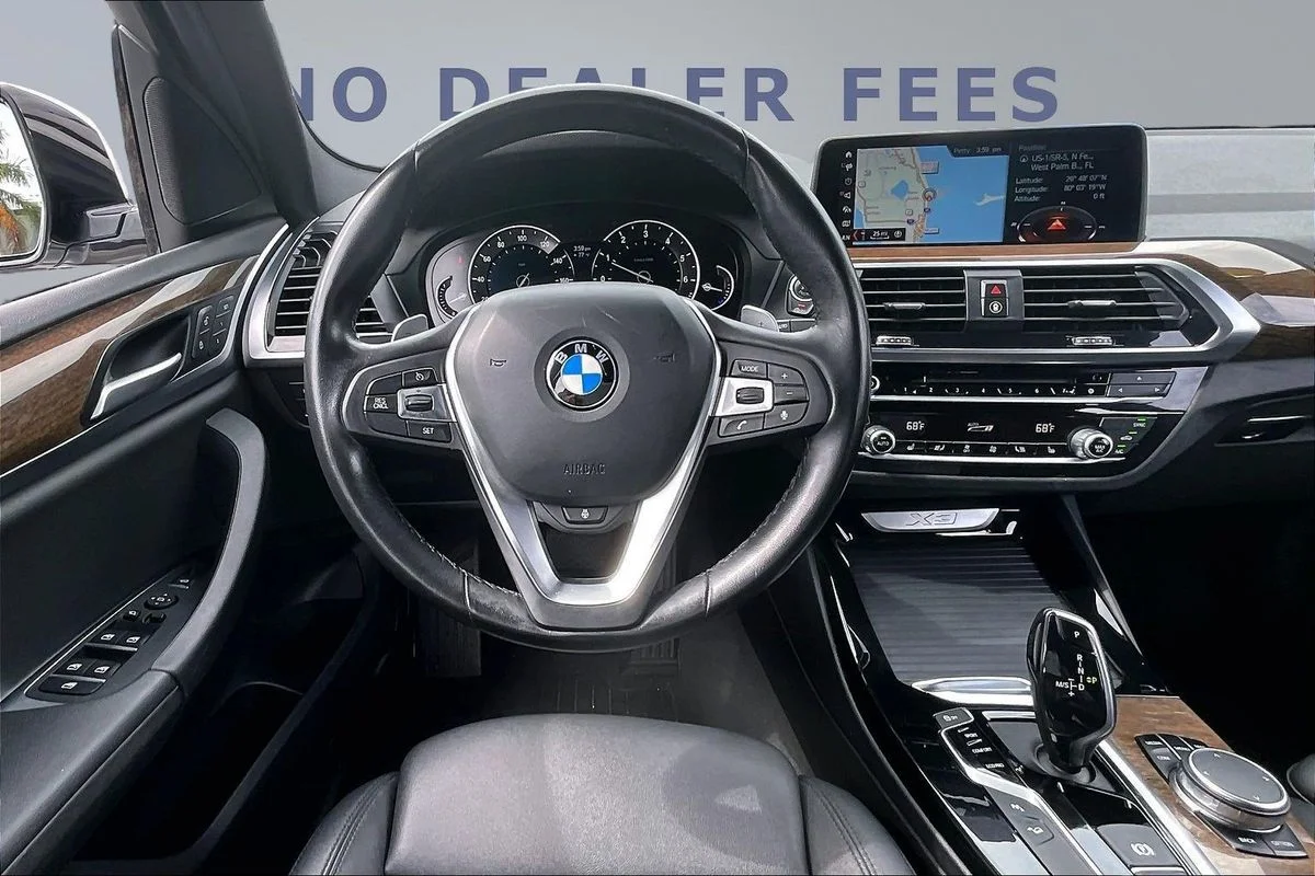 Used 2019 White BMW xDrive30i image 8