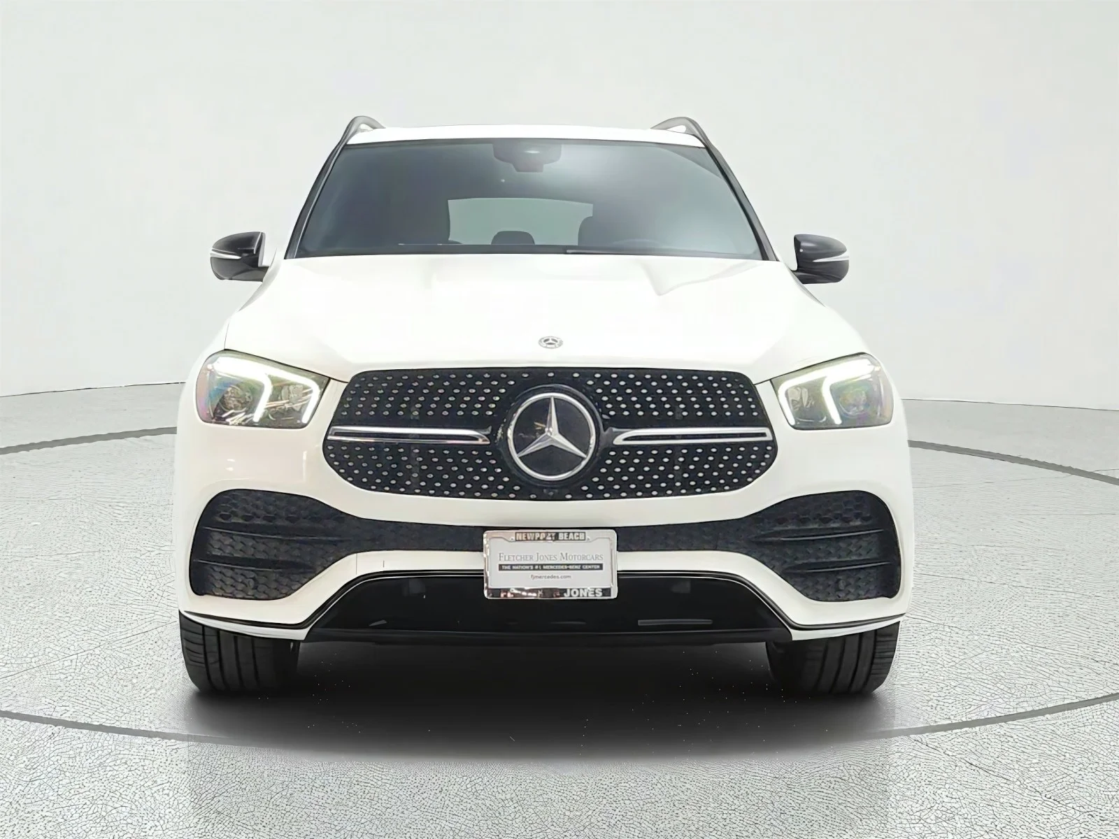 Certified Used 2020 designo Diamond White Bright Mercedes-Benz GLE 450 4MATIC® SUV image 2