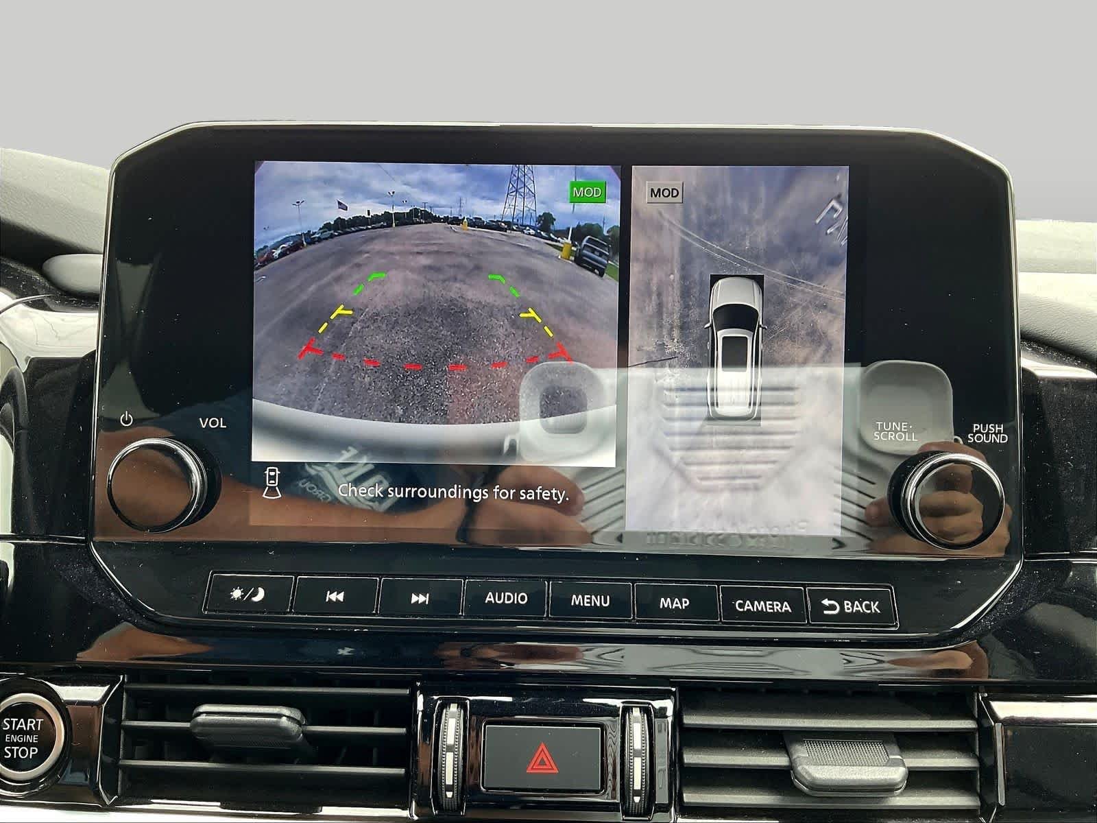 2023 Nissan Pathfinder Platinum - Photo 16
