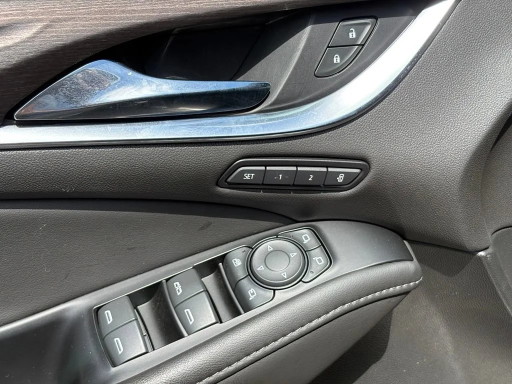 2023 Buick Enclave Avenir - Photo 28