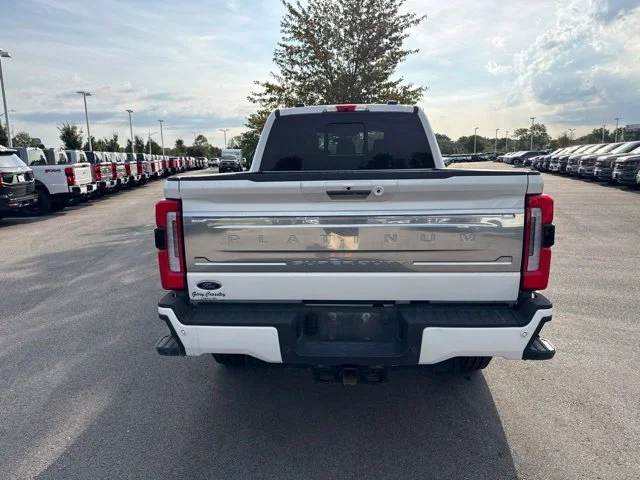 Used 2024 Star White Ford Platinum image 5