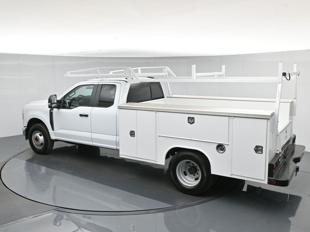 New 2026 Oxford White Ford XL image 47