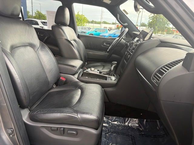 Used 2022 Gun Metallic Nissan SL image 22