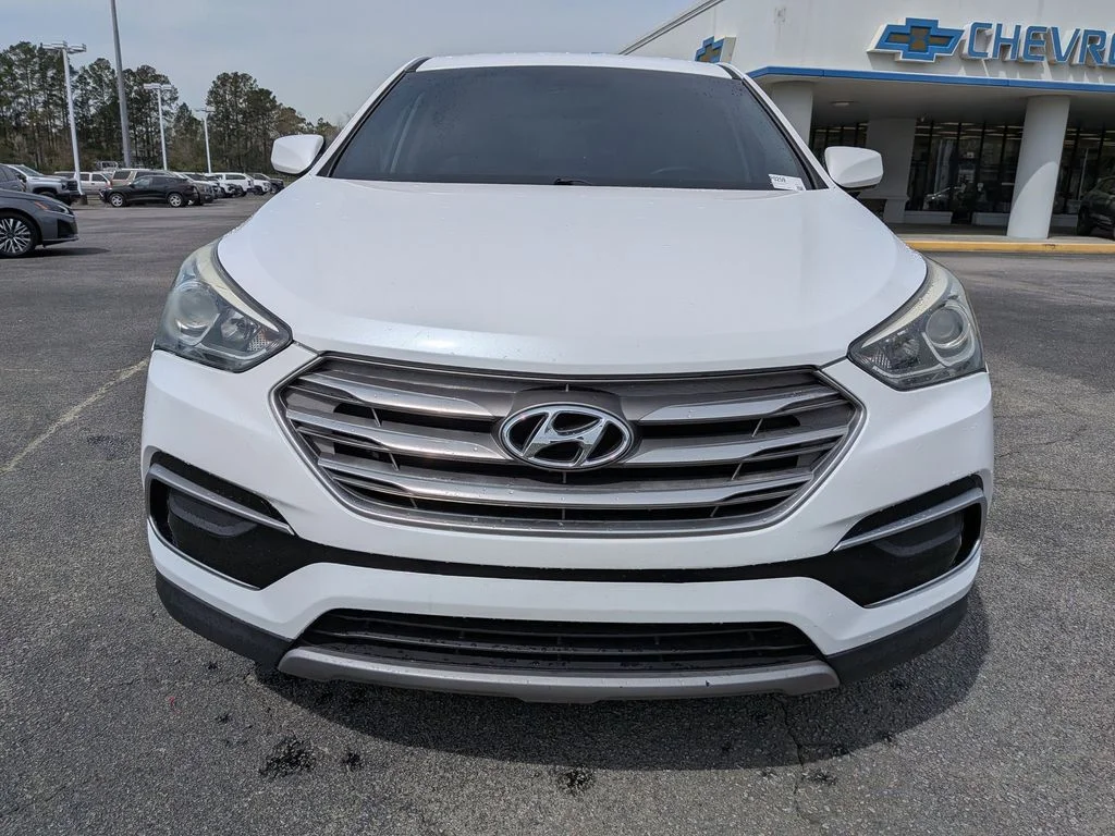Used 2017 White Hyundai 2.4 Base image 11