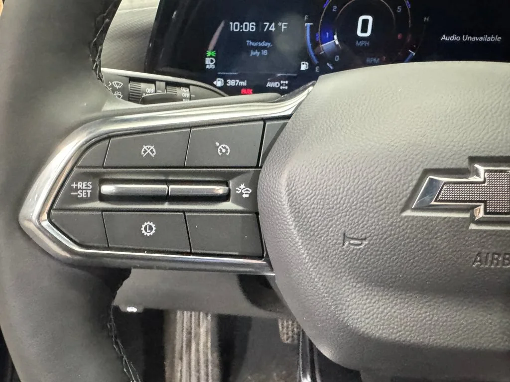 New 2027 Lakeshore Blue Metallic Chevrolet LT image 17