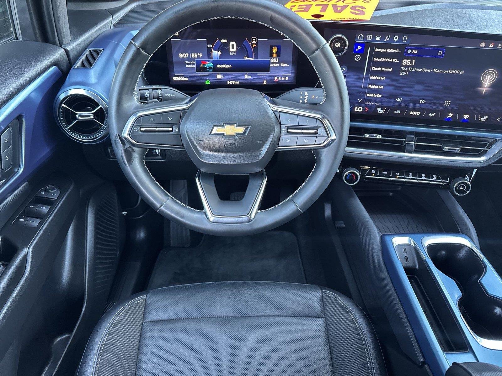 2024 Chevrolet Equinox EV LT - Photo 35