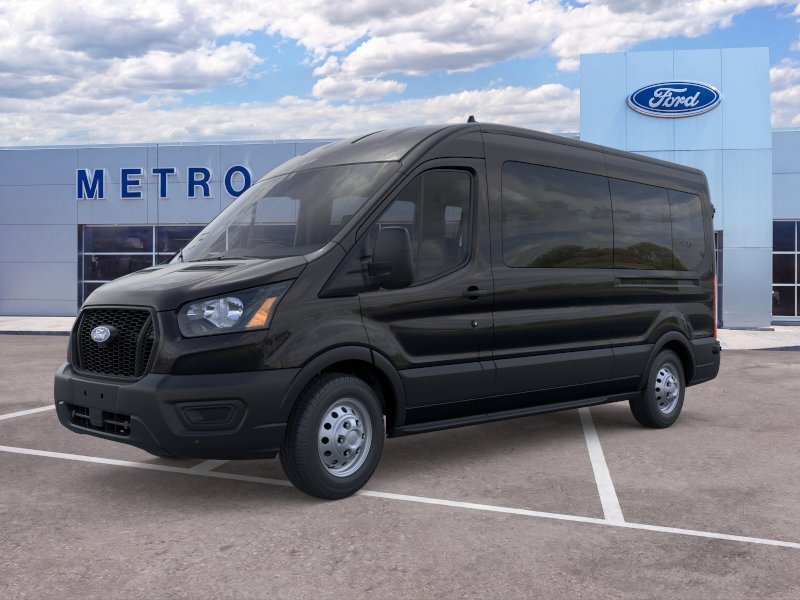 New 2026 Agate Black Metallic Ford XLT image 2