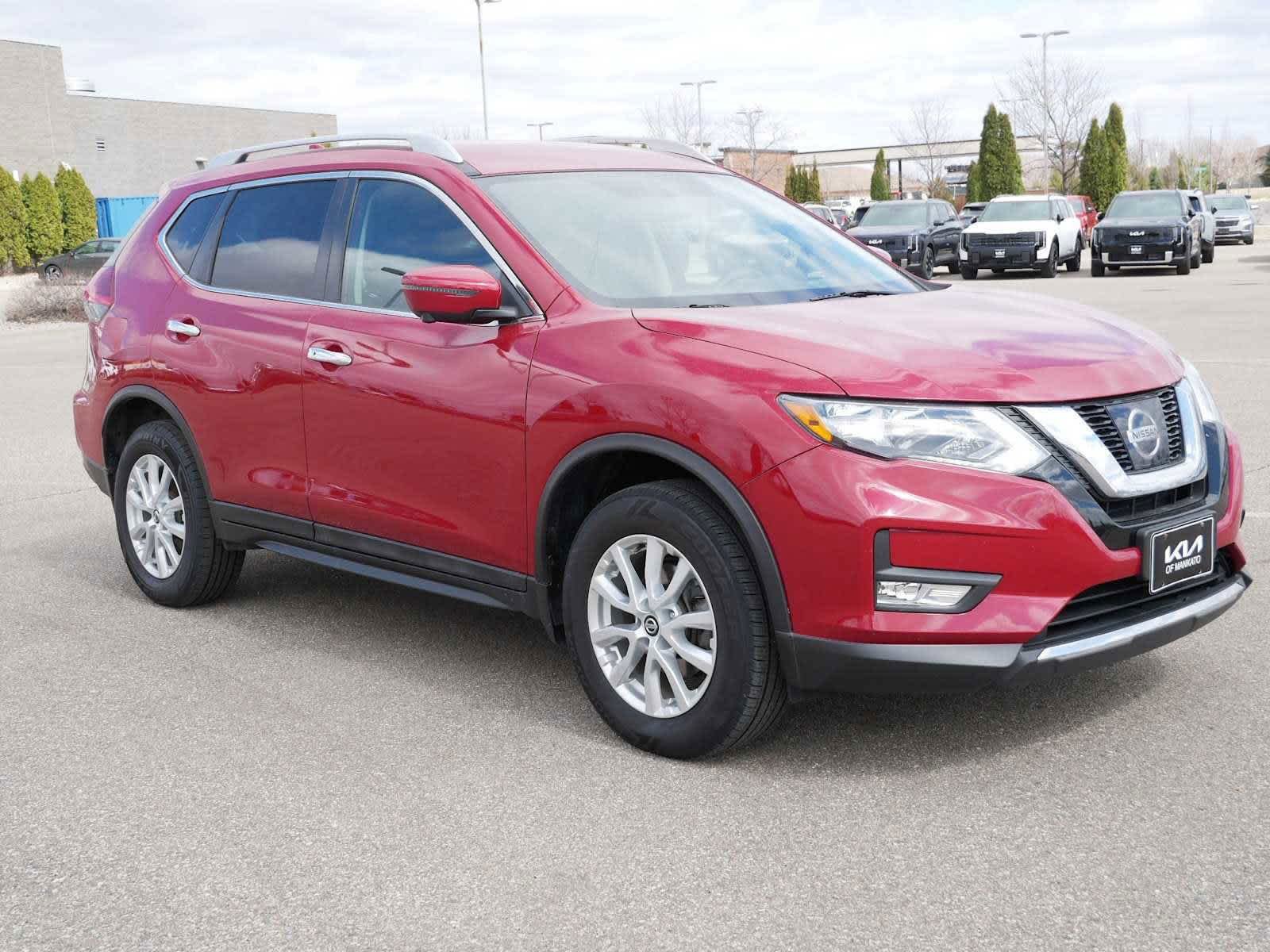2017 Nissan Rogue SV