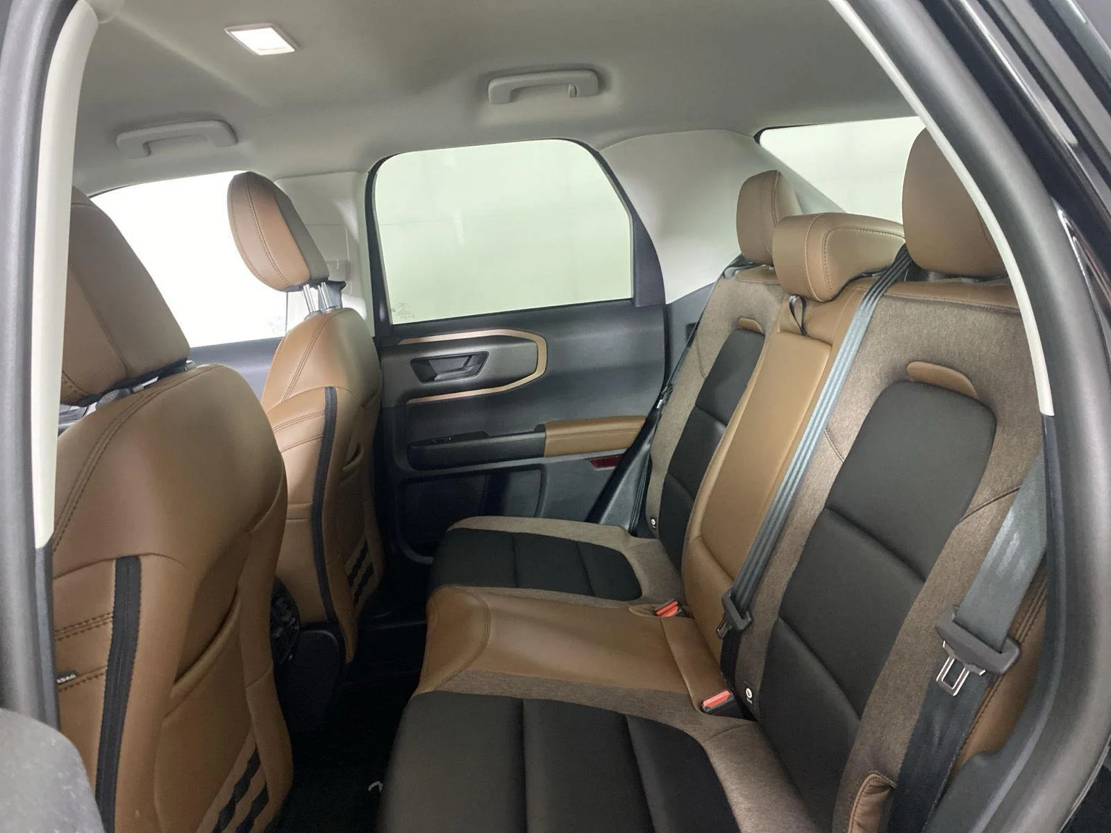New 2026 Shadow Black Ford Outer Banks® image 22