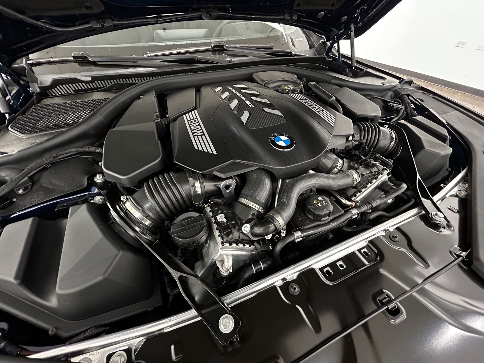 New 2026 Carbon Black Metallic BMW M850i xDrive Gran Coupe image 74