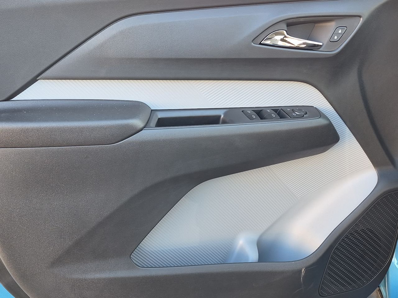 New 2027 Marina Blue Metallic Chevrolet RS image 21