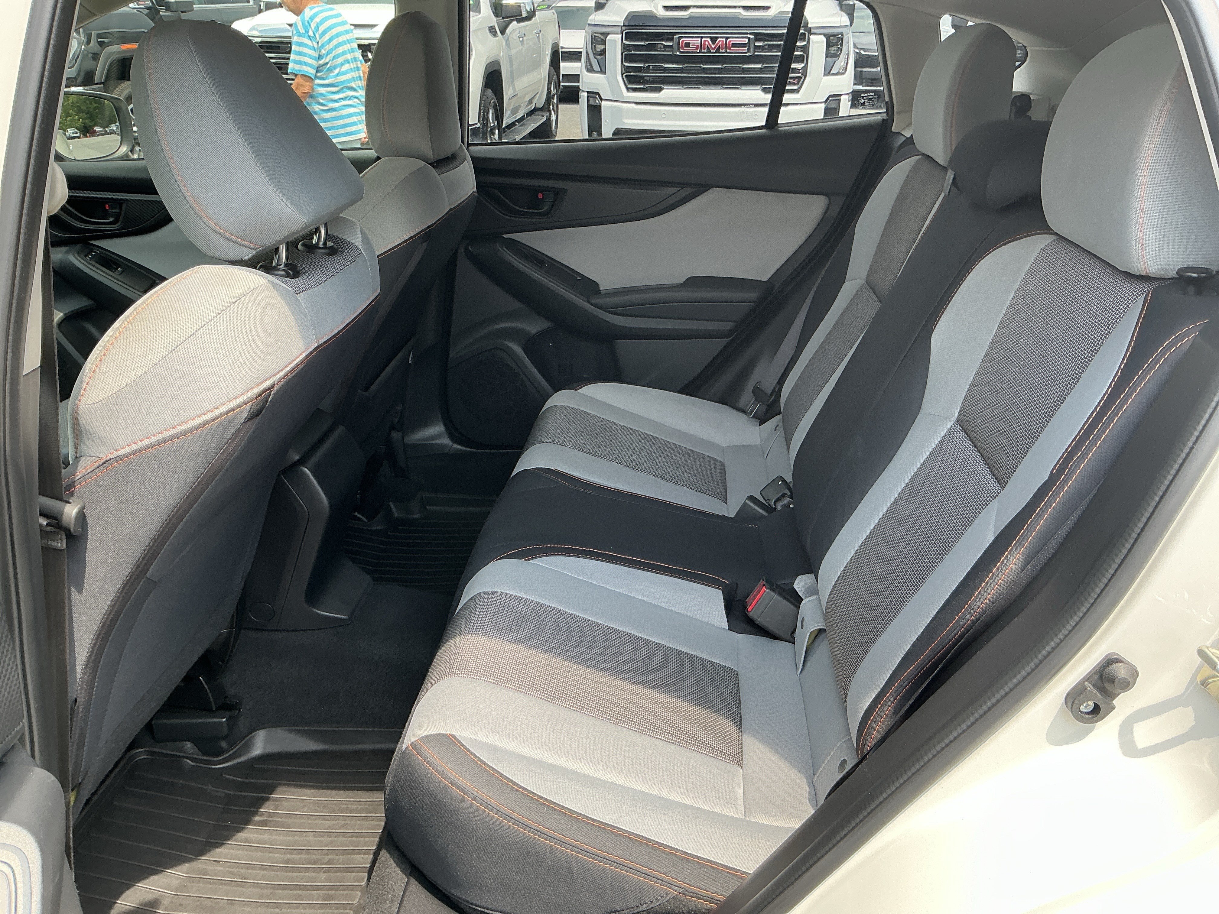Used 2019 Crystal White Pearl Subaru Premium image 10