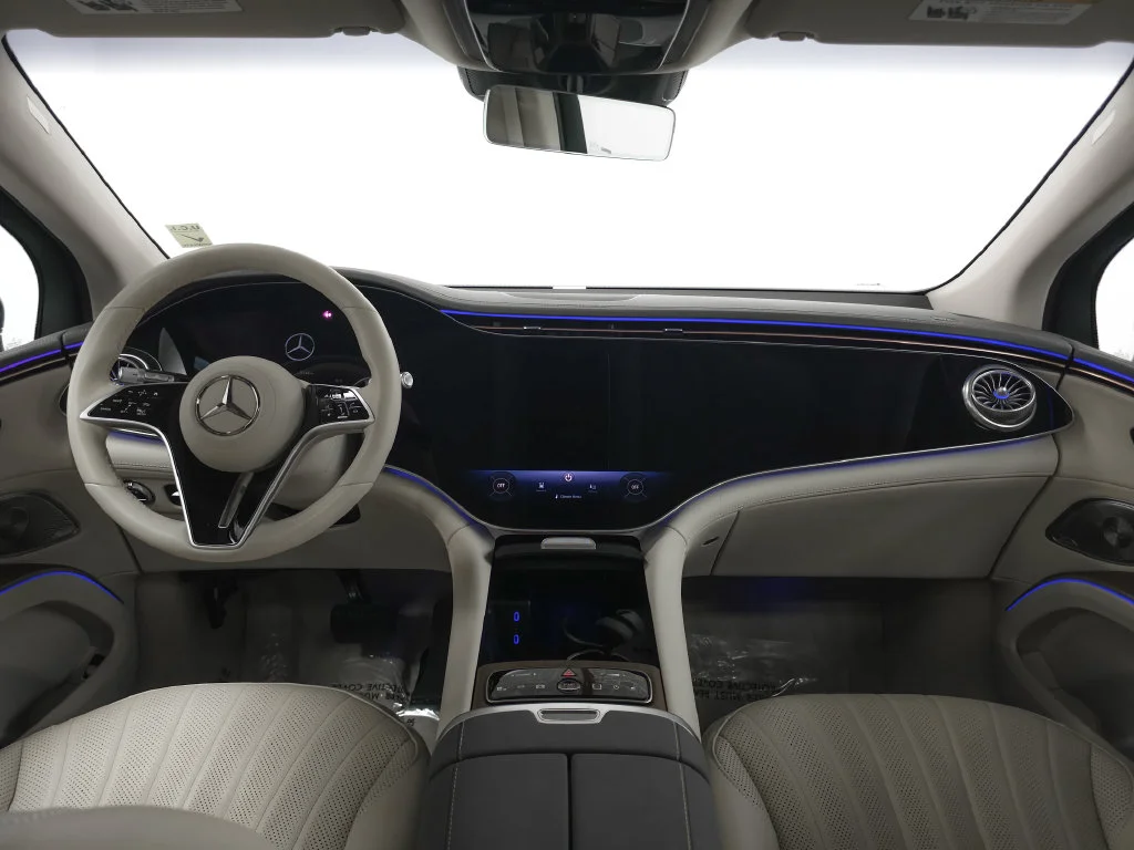 Certified Used 2024 Twilight Blue Metallic Mercedes-Benz 450 image 25