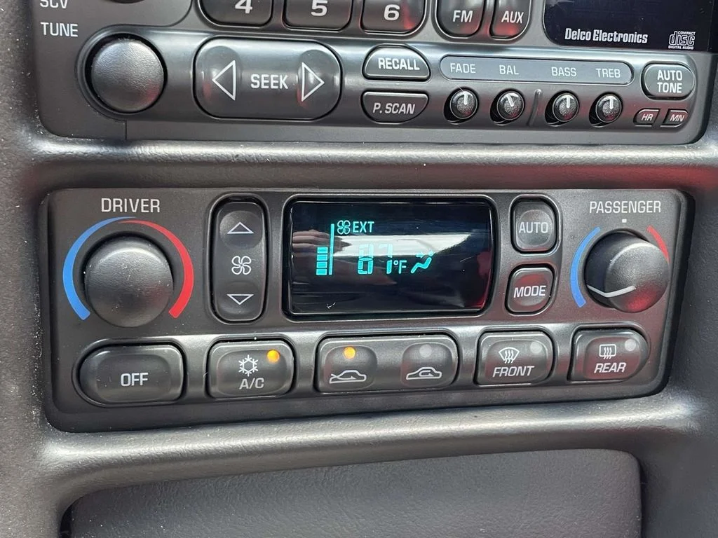 Used 2004 Black Chevrolet Z06 image 29