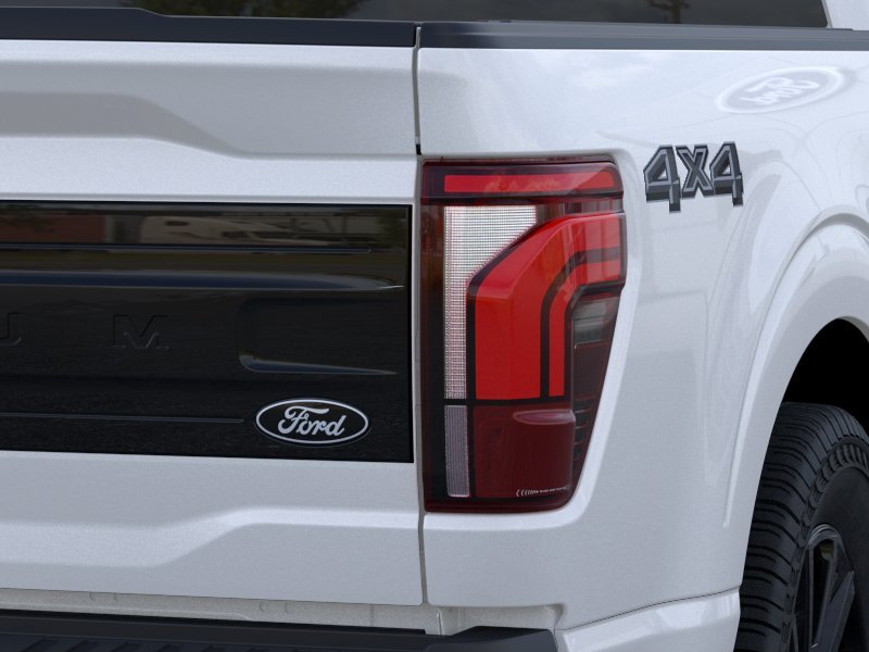 New 2026 Star White Metallic Tri-Coat Ford Platinum® image 34