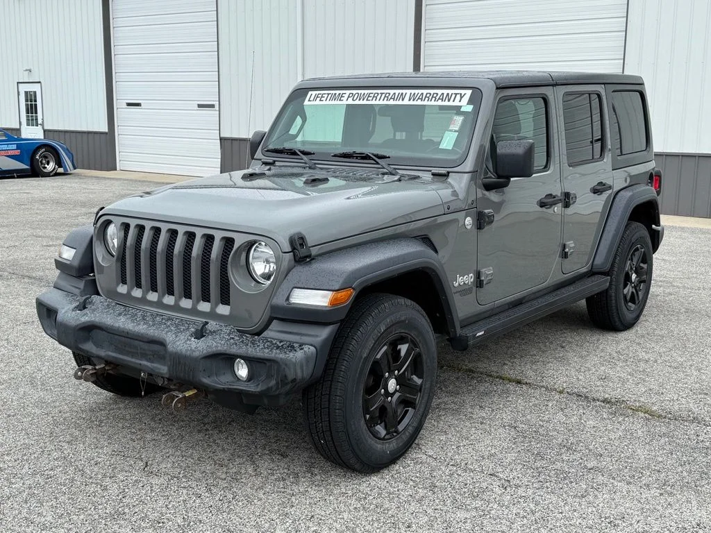 Used 2019 Gray Jeep Unlimited Sport S image 3