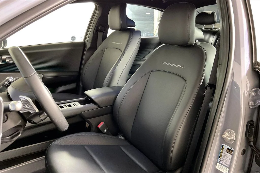 Used 2024 Blue Hyundai SEL image 24