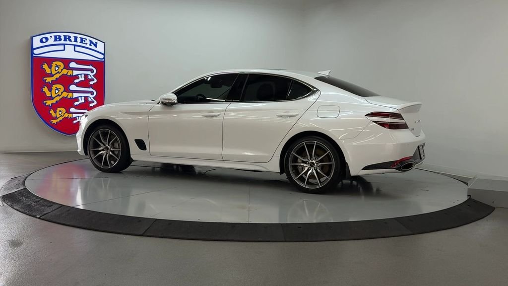 Used 2026 White Genesis 2.5T Prestige image 7