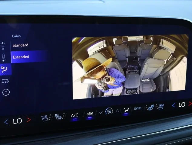 2026 Chevrolet Tahoe Premier - Photo 27