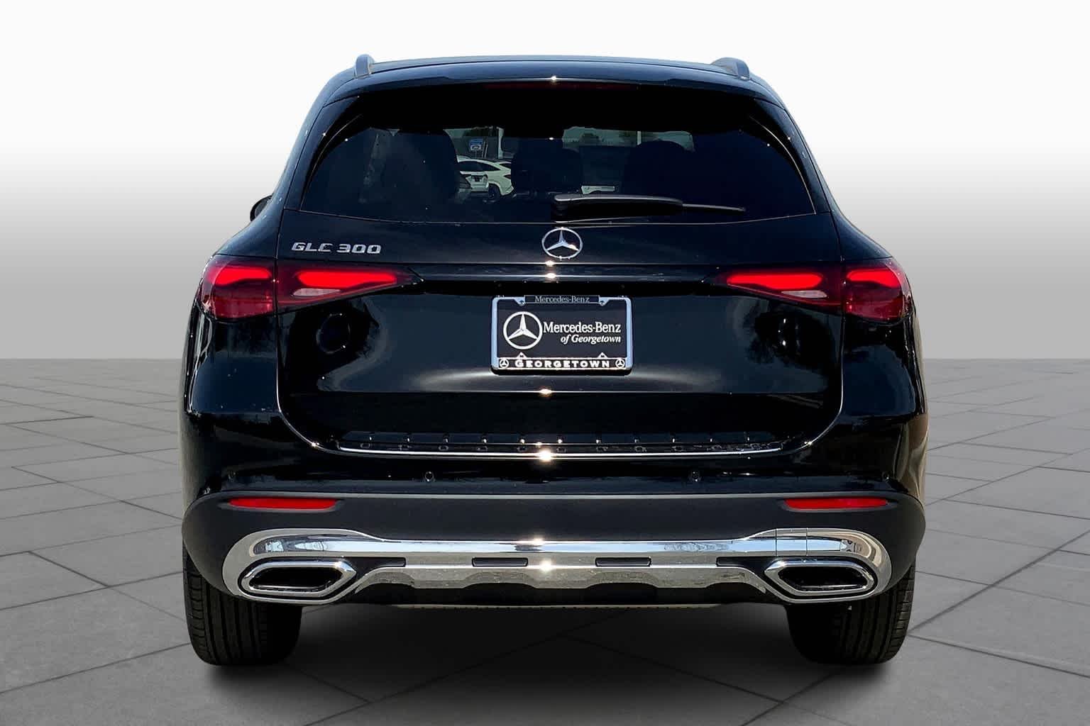 2025 Mercedes-Benz GLC Base - Photo 6