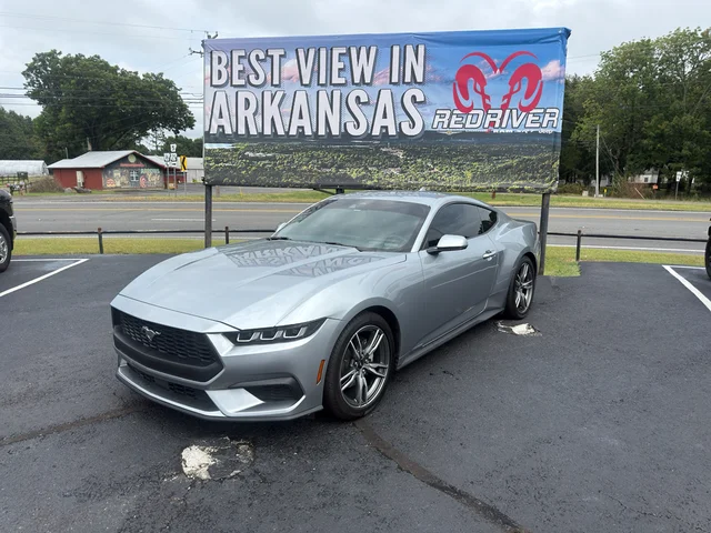 2025 Ford Mustang EcoBoost