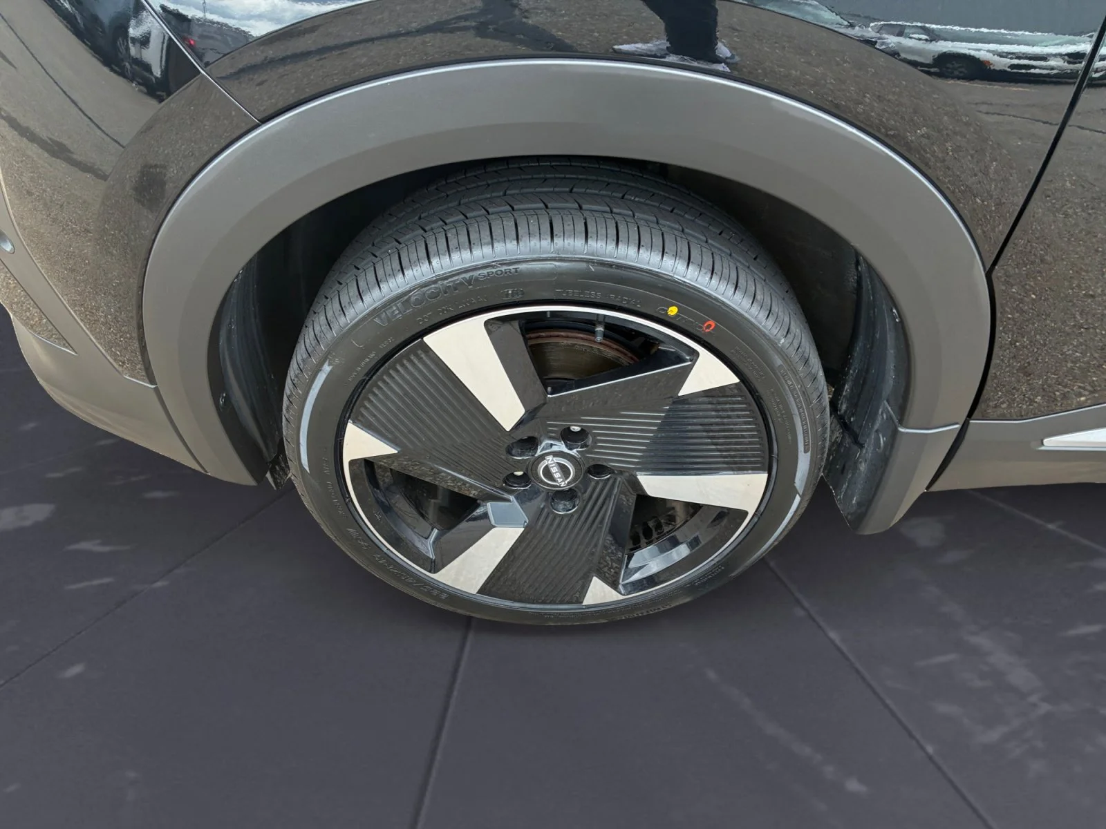 Certified Used 2025 Super Black Nissan SR image 45