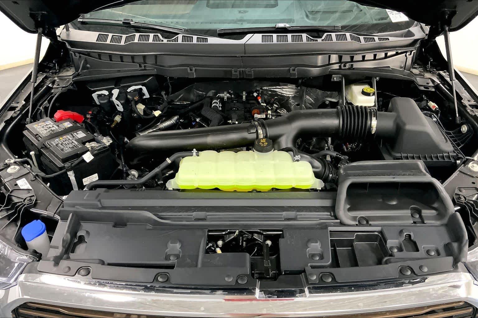 New 2026 Agate Black Metallic Ford King Ranch® image 15