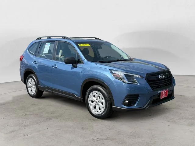 Used 2022 Blue Subaru Base image 7