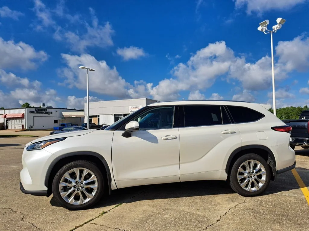 Used 2021 White Toyota Limited image 4