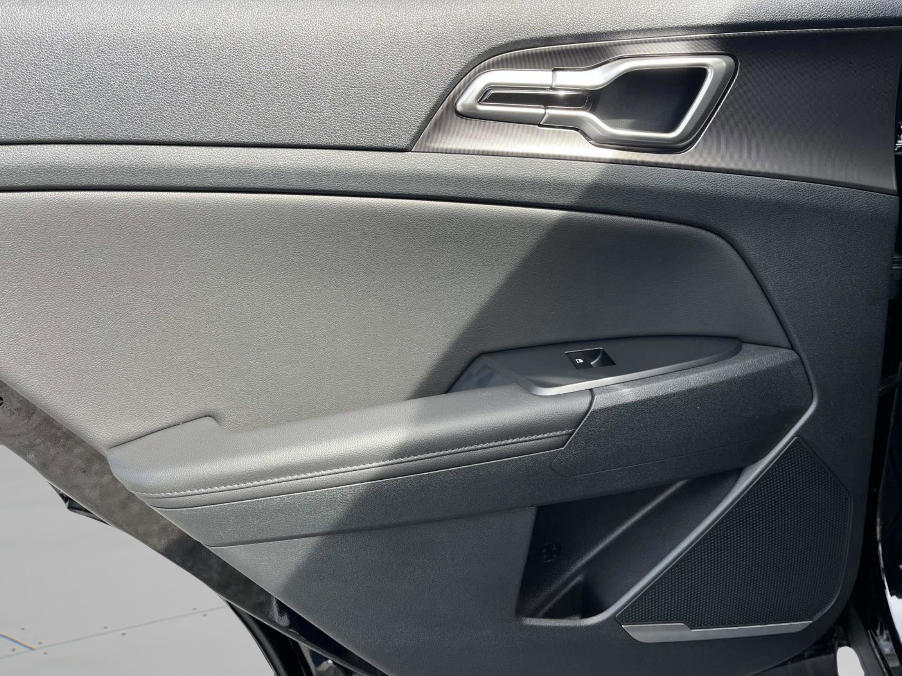 New 2026 Ebony Black Kia EX image 19