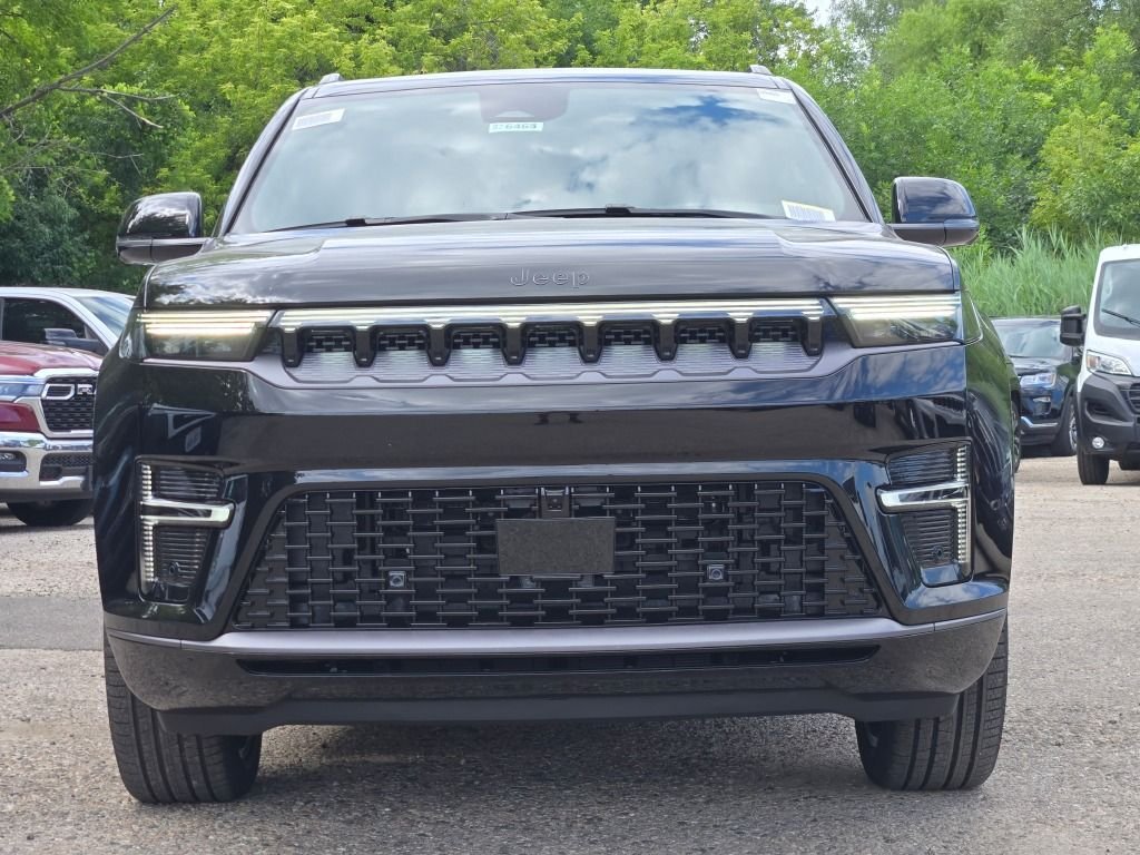New 2026 High Gloss Black Exterior Paint Jeep Limited Reserve image 3