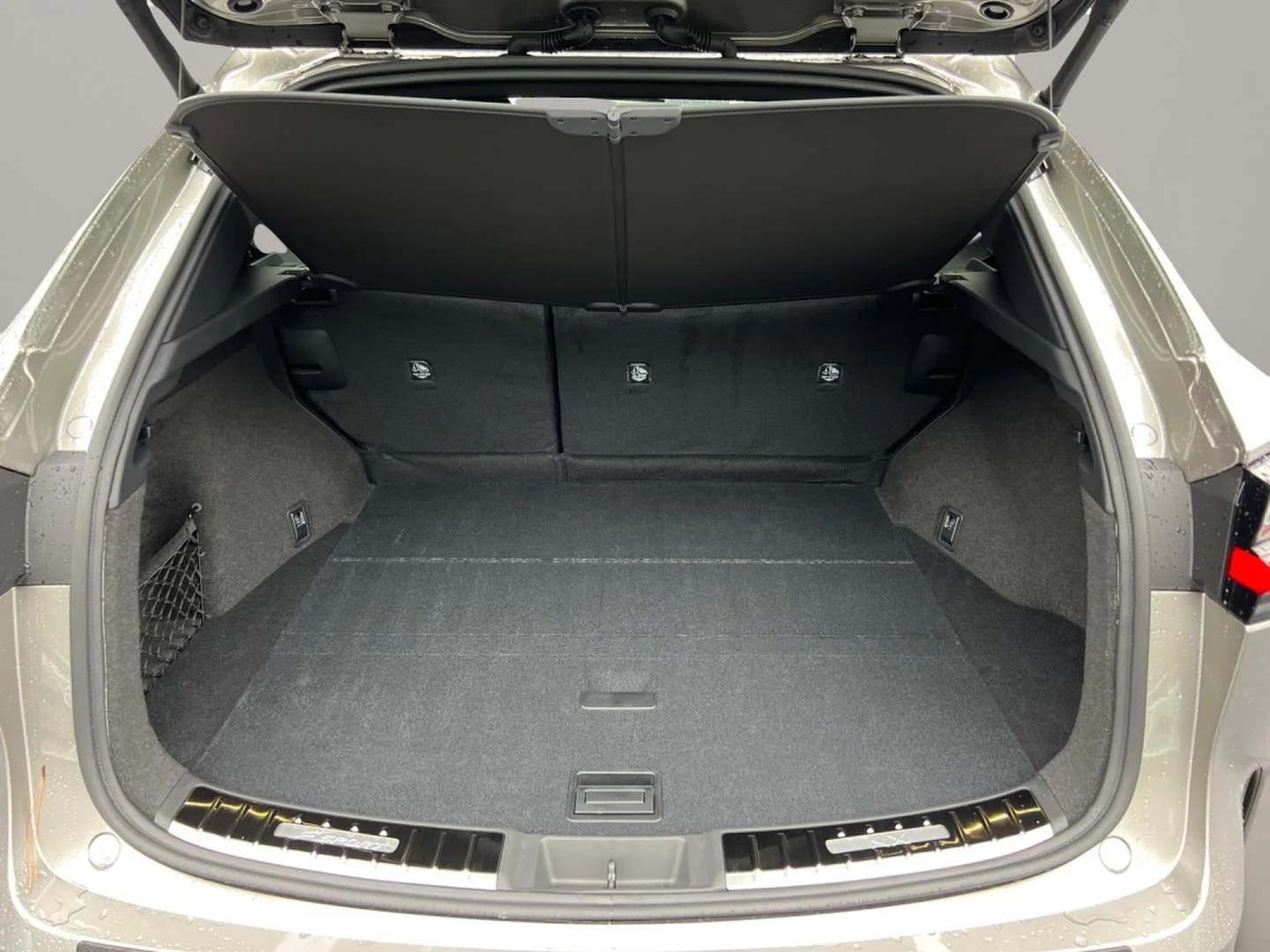 New 2026 Atomic Silver Lexus NX 350 F SPORT Handling image 11