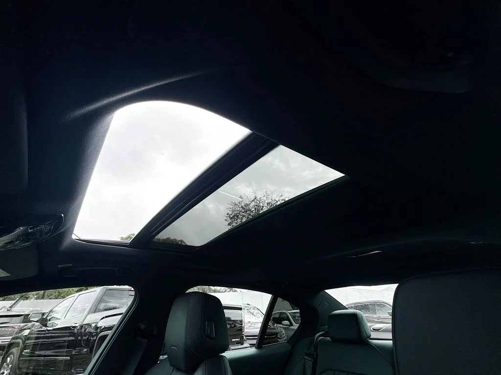 Used 2025 Gray BMW 530i xDrive image 24