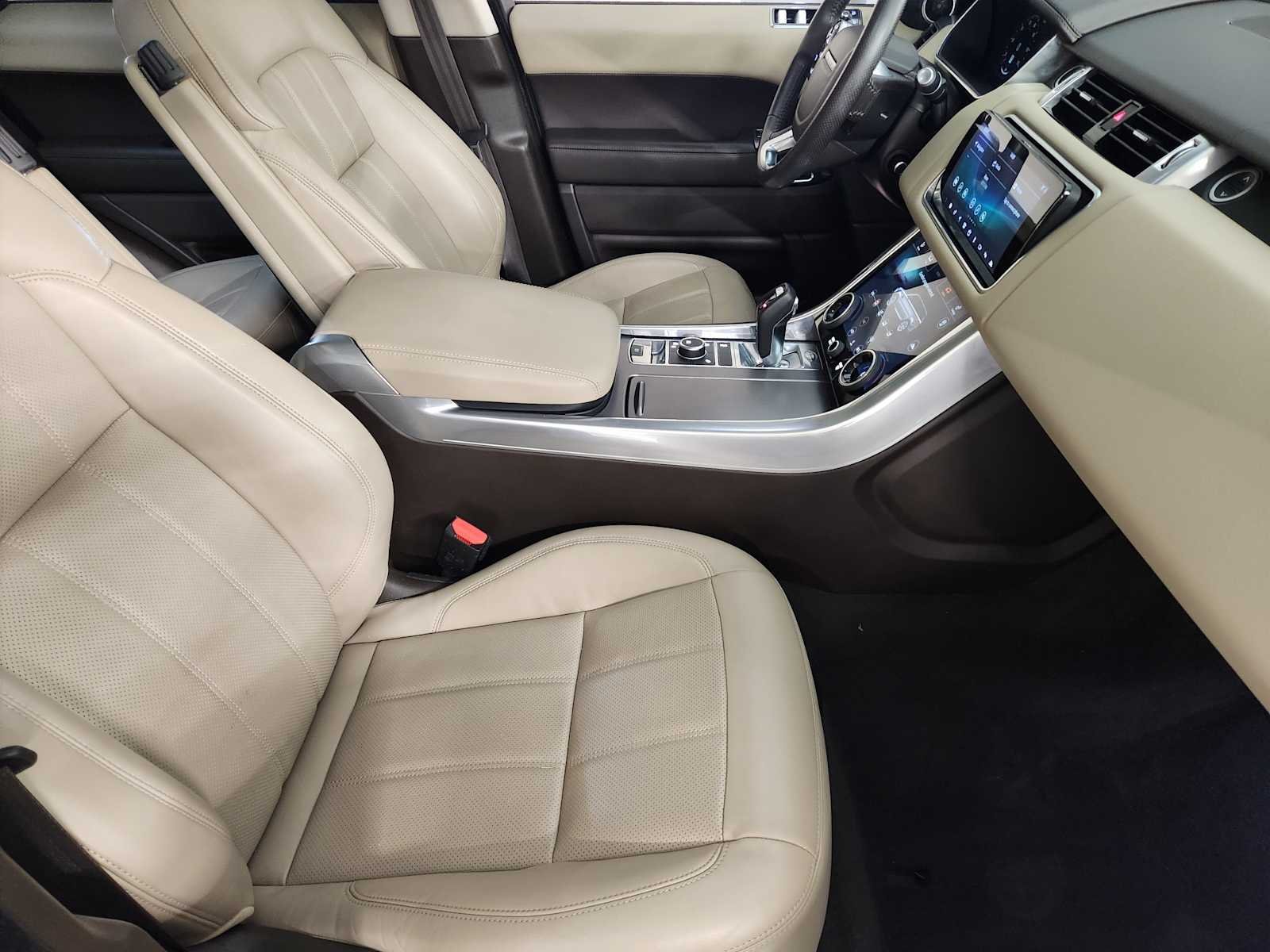 Used 2020 Fuji White Land Rover HSE - Turbo i6 MHEV image 3