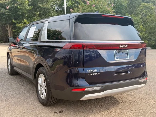 Certified Used 2023 Blue Kia LX image 3