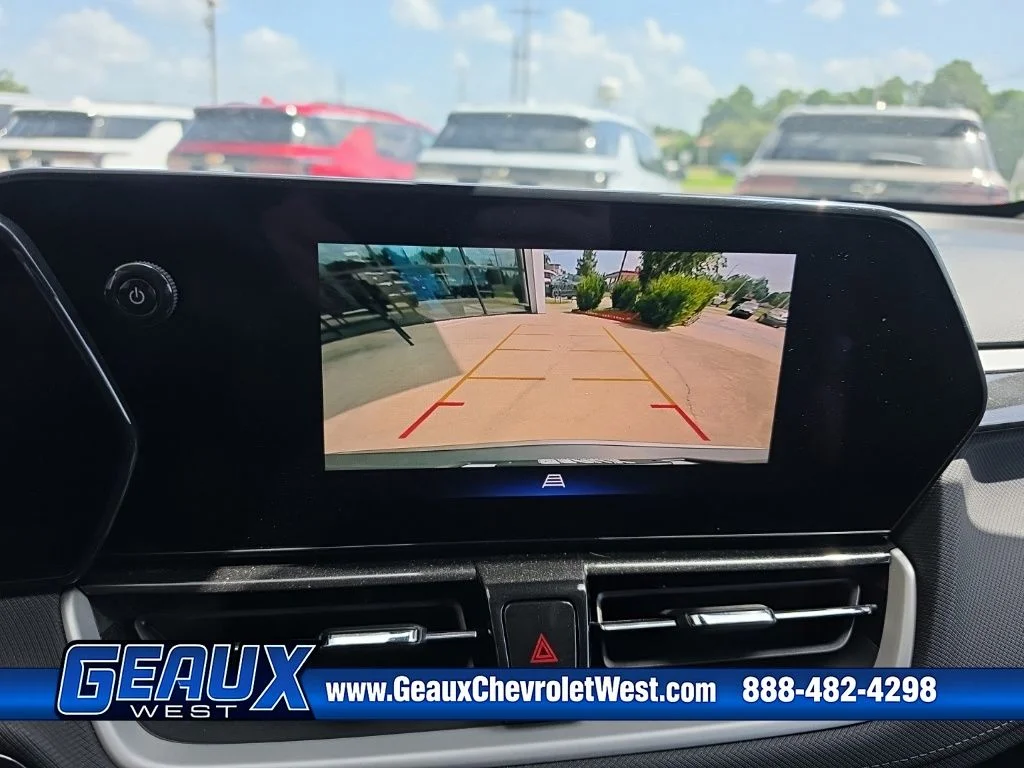 Used 2025 Gray Chevrolet LT image 34