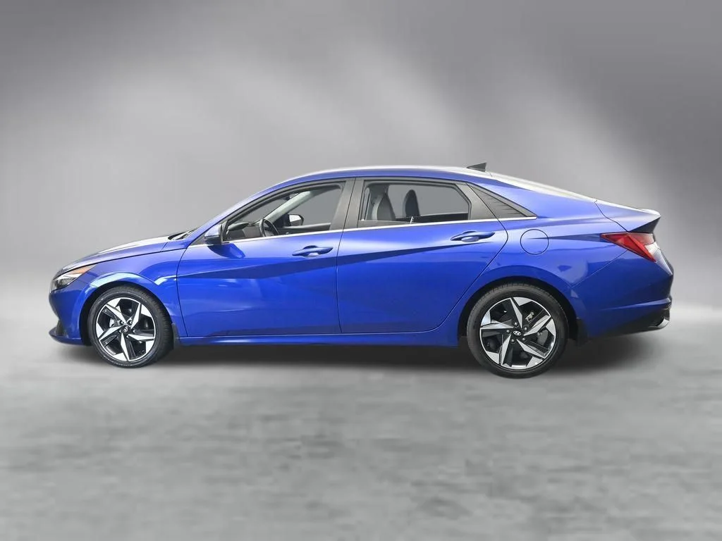 Used 2023 Blue Hyundai Limited image 3