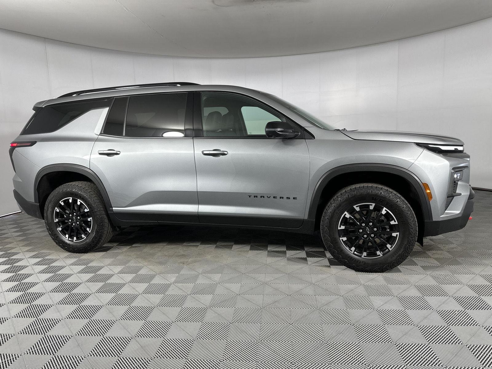 Used 2026 Sterling Gray Metallic Chevrolet AWD Z71 image 8
