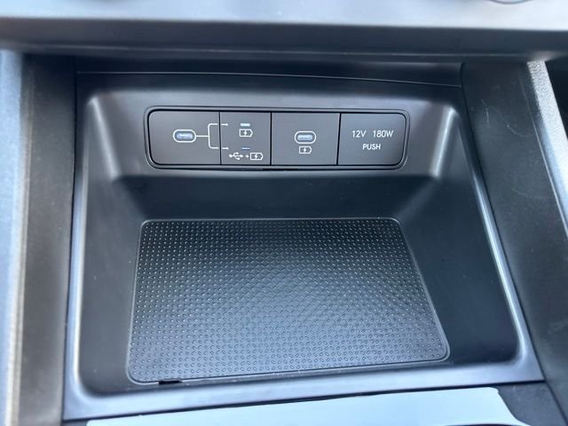New 2027 Atlas White Hyundai SE image 27