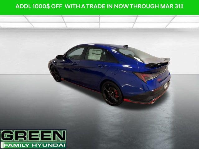 2025 Hyundai Elantra N - Photo 18