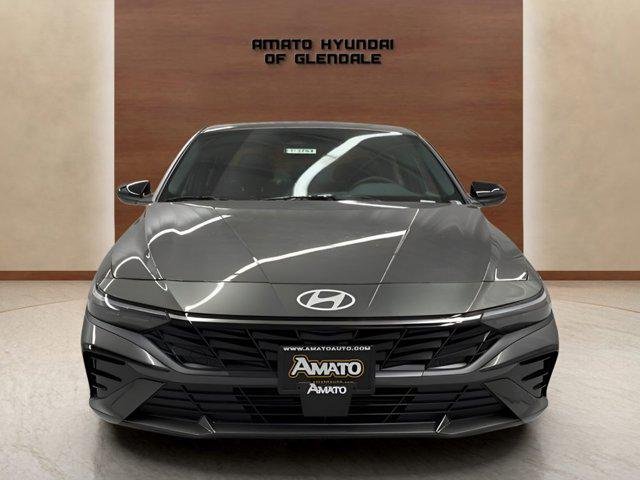 New 2026 Gray Hyundai SEL Sport Premium image 8