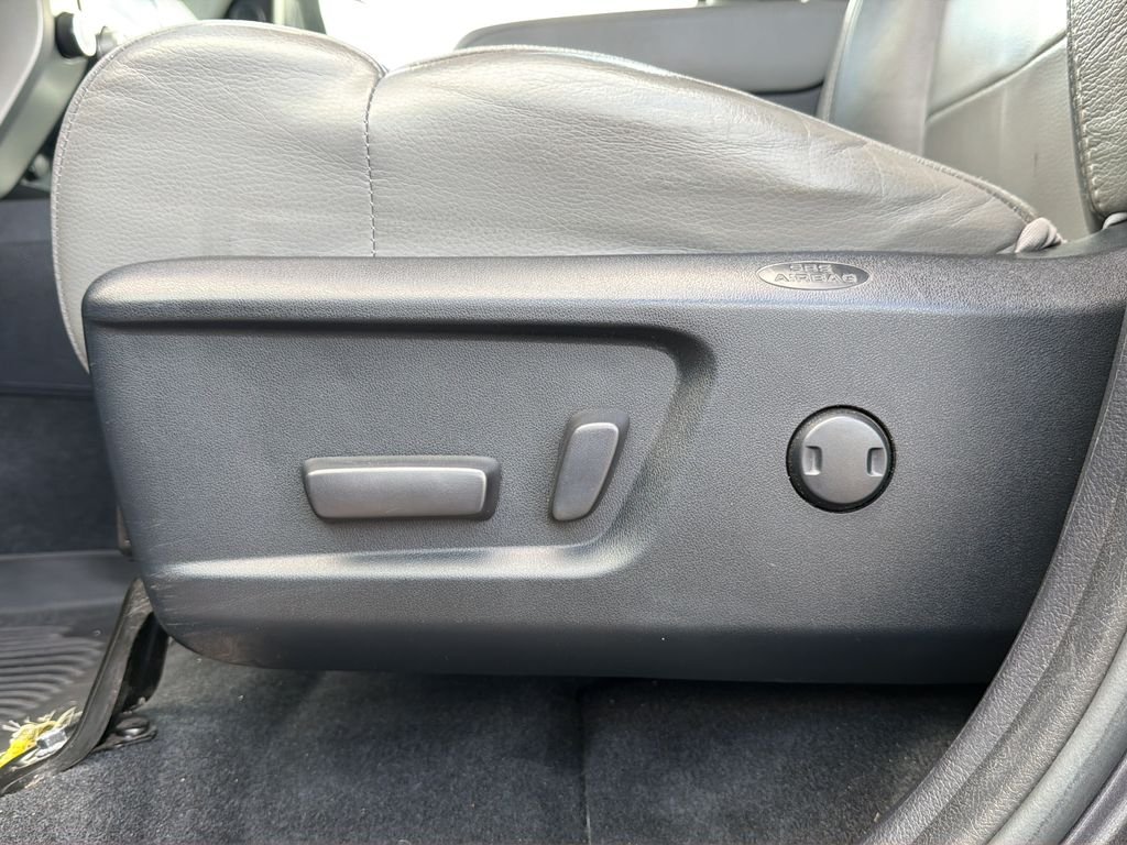 Used 2019 Gray Toyota Limited image 31