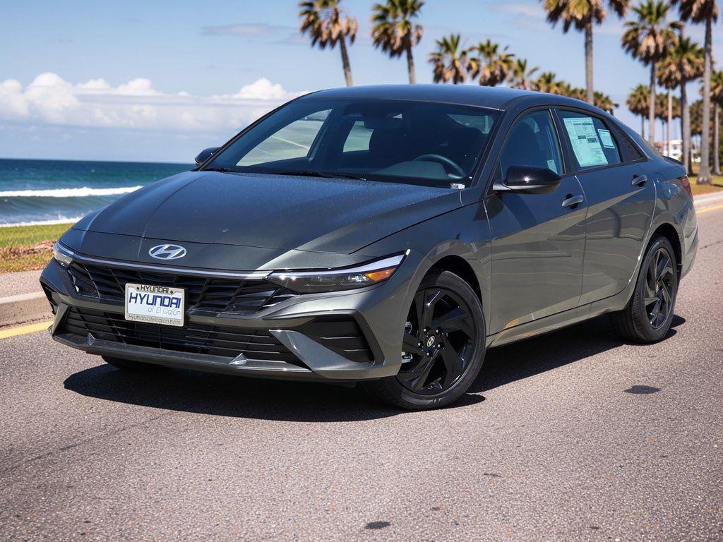 New 2026 Gray Hyundai SEL Sport image 2