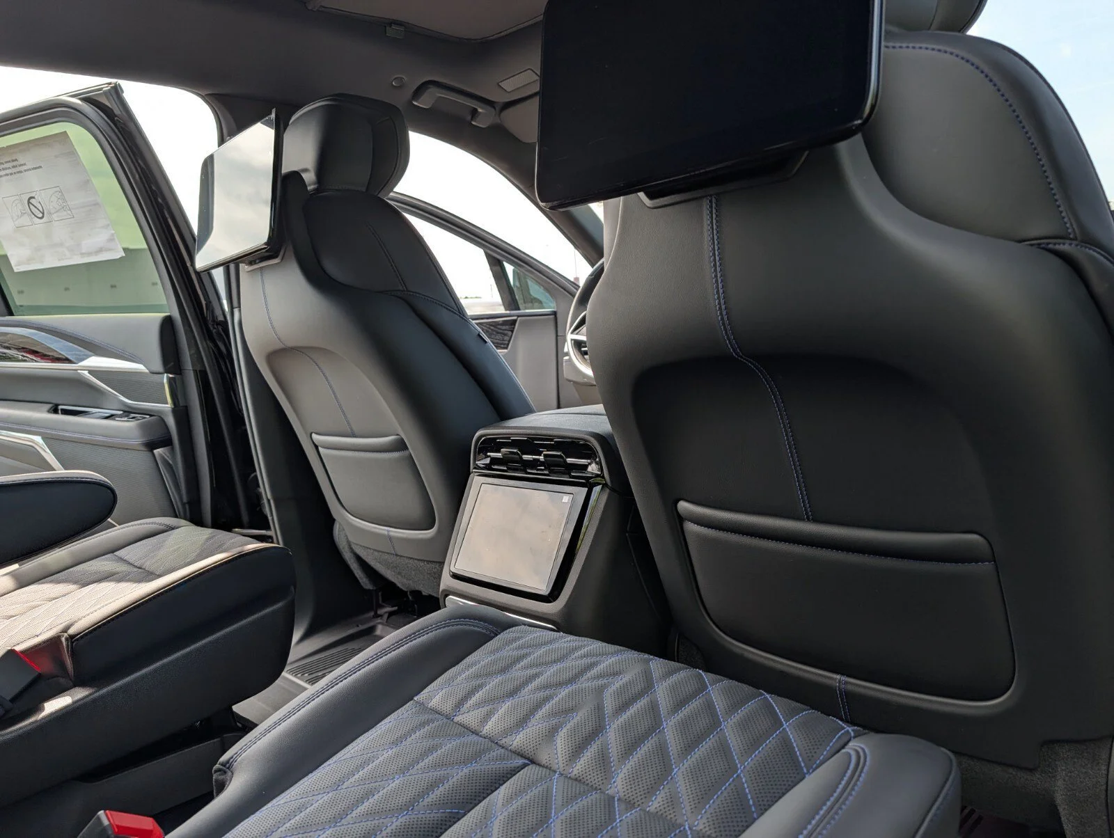 2026 Cadillac Escalade IQ Sport - Photo 31