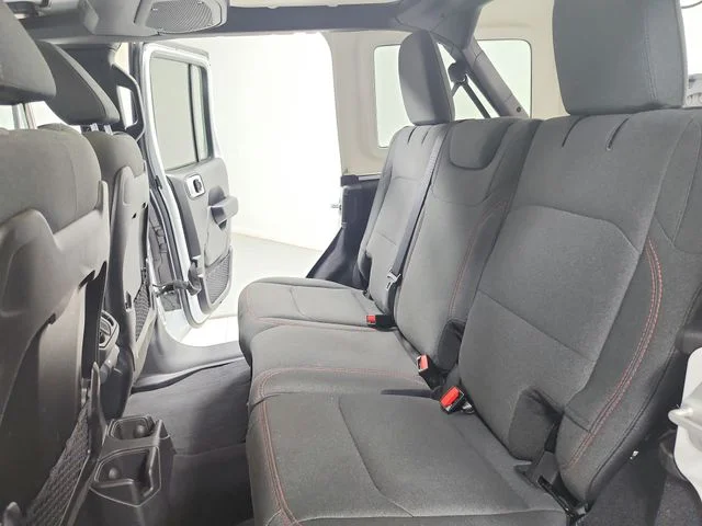 Used 2025 White/off-white Jeep Rubicon image 34