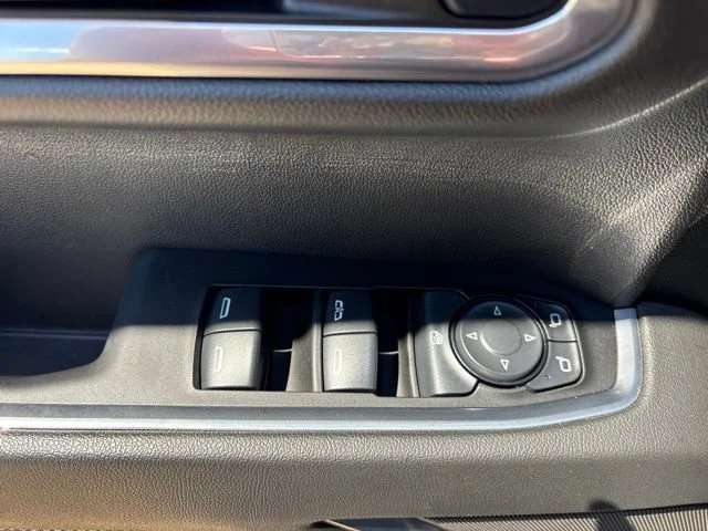 2024 Chevrolet Silverado 1500 LT - Photo 11