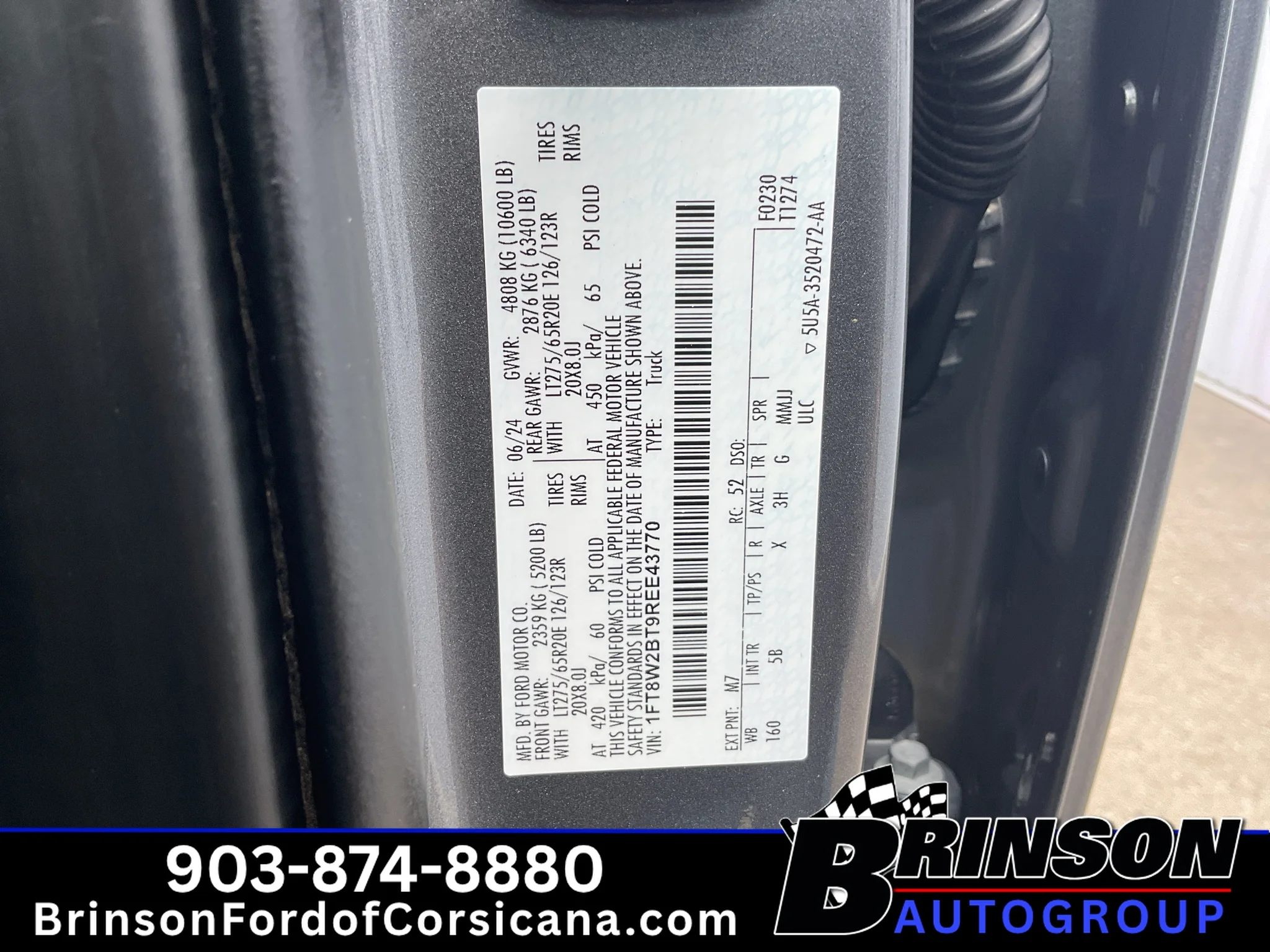 Used 2024 Carbonized Gray Metallic Ford LARIAT image 34