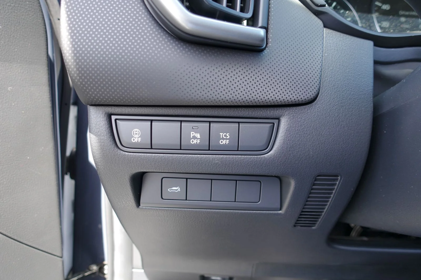New 2026 Polymetal Gray Metallic Mazda 2.5 S Meridian Edition image 17