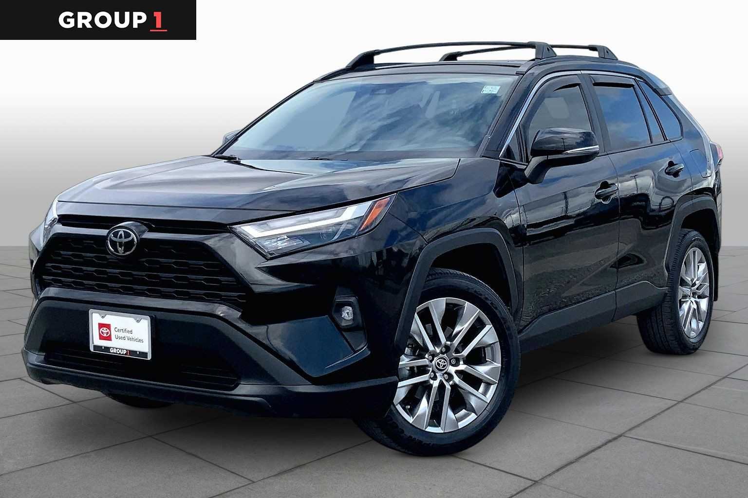 2023 Toyota RAV4 XLE Premium